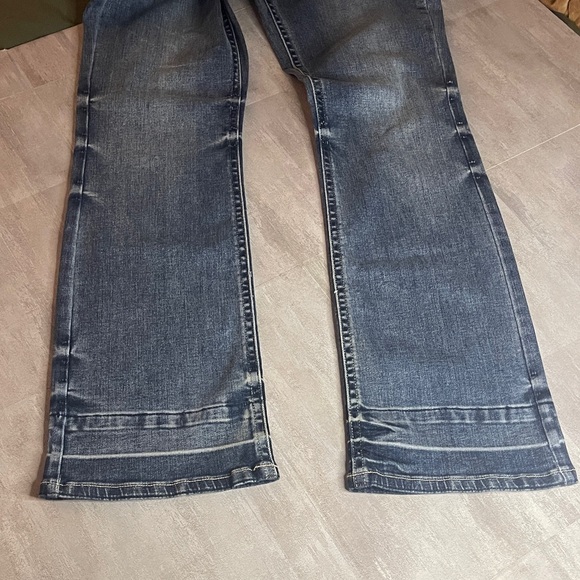 Judy Blue- Classic Blue Denim -mid rise- Boot cut jeans- size 15 - Picture 8 of 8